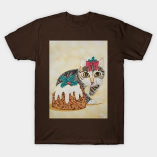 Cute gray kitten dressed for christmas T-Shirt